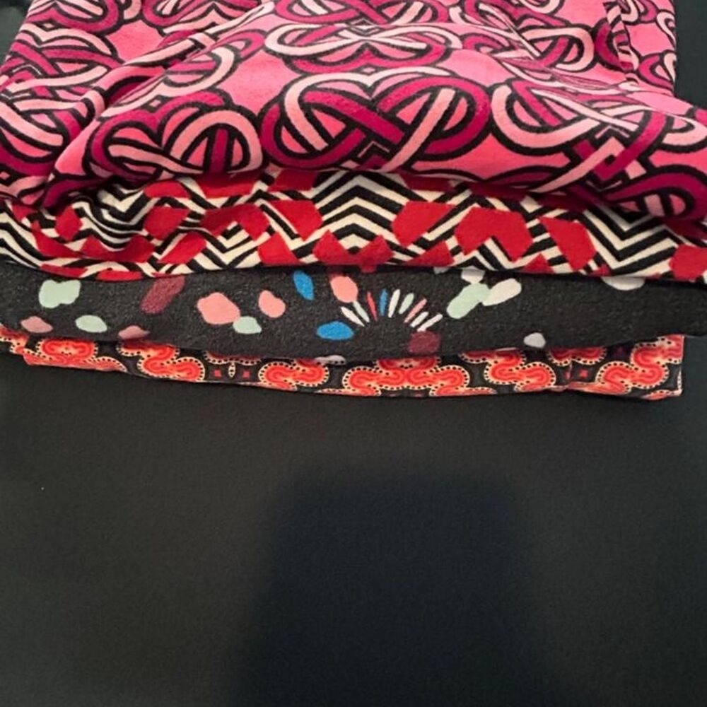 Lularoe Women's multi Leggings
